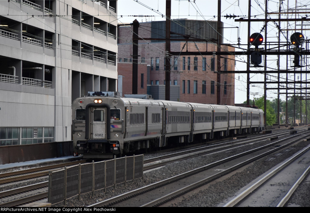 NJT 6082